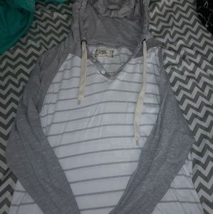 Men's pull over sweater